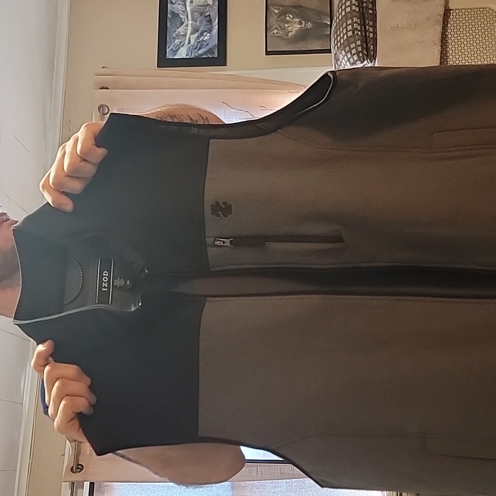 Izod Vest